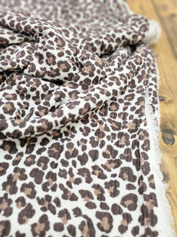 Leopar Desenli Müslin Kumaş / ÖN SİPARİŞ